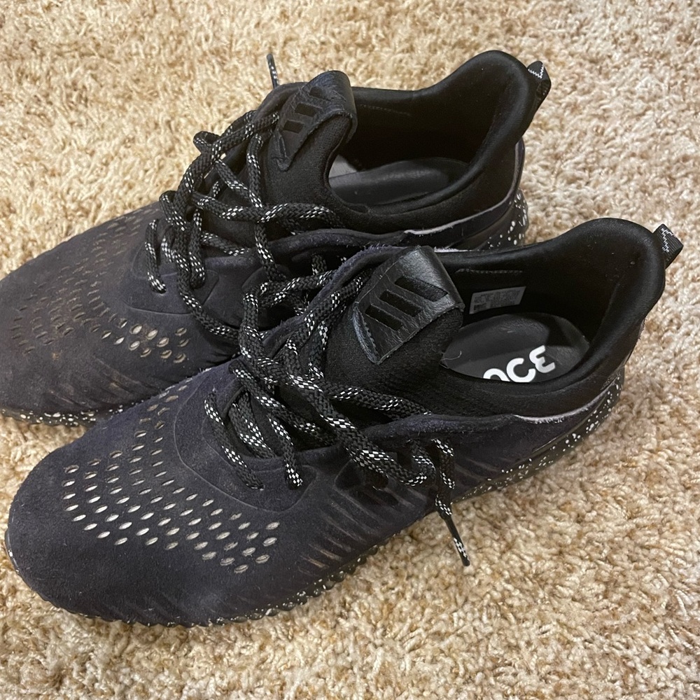 Adidas Alpha Bounce Black